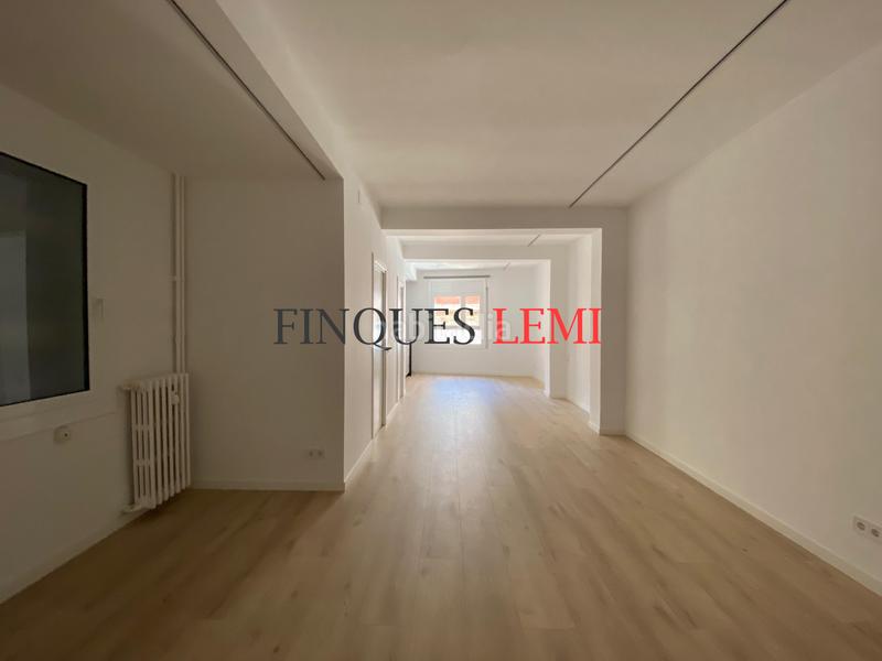 Foto fc876062-e432-4d63-9418-ab8c276f204e. Büro mit heizung in La Nova Esquerra de l´Eixample Barcelona