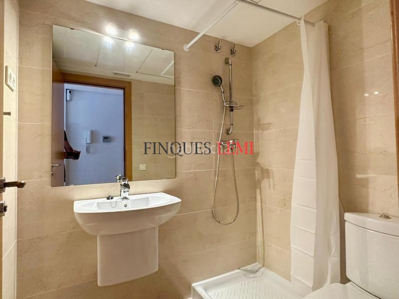 Foto d023665c-2aaa-4e74-8bee-ccf101008d3e. Appartamento con riscaldamento parcheggio in El Coll Barcelona