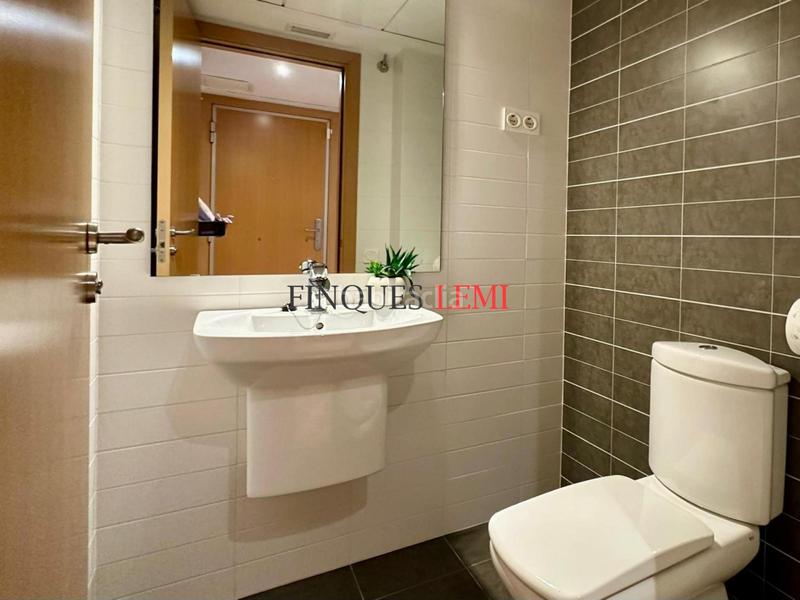 Foto e72fac0d-b03f-4f32-888e-31bc934a72e3. Appartamento con riscaldamento parcheggio in El Coll Barcelona