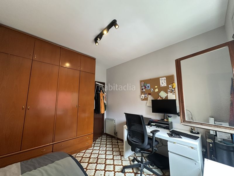 Foto 5363a9d6-5813-4273-aa64-a22acfa0afe8. Pis amb aparcament a El Camp de l´Arpa del Clot Barcelona