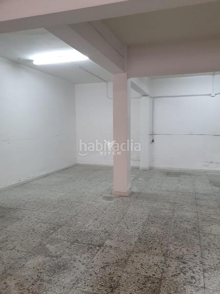 Foto 6d139b70-ebe9-41f1-9a3a-e3d4d190e5d5. Local comercial fabuloso local junto al puerto y paseo marítimo en Vilanova i la Geltrú
