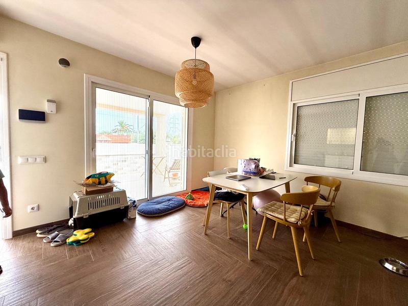 Foto 0dda4dbc-e4ac-4518-b83a-d84ffcbfc728. Casa preciosa casa en zona tranquila de vilanova y la geltrú en Vilanova i la Geltrú
