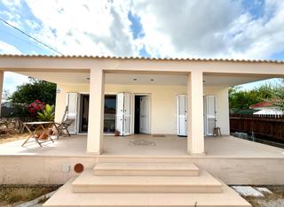 Casa a Nord. Preciosa casa en zona tranquila de vilanova y la geltrú