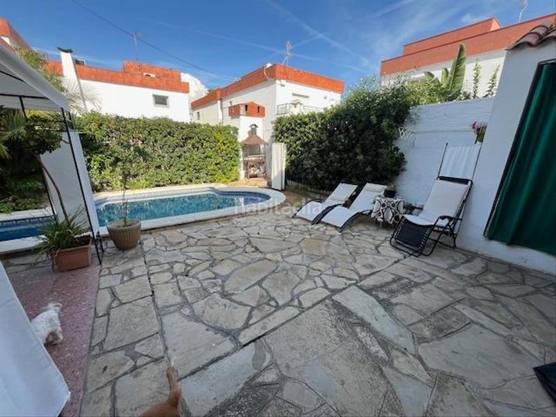 Foto 21ff57c9-9c7d-4514-9b7c-85732aaca26a. Casa espectacular casa en segunda linea de mar con piscina!!! en Cubelles