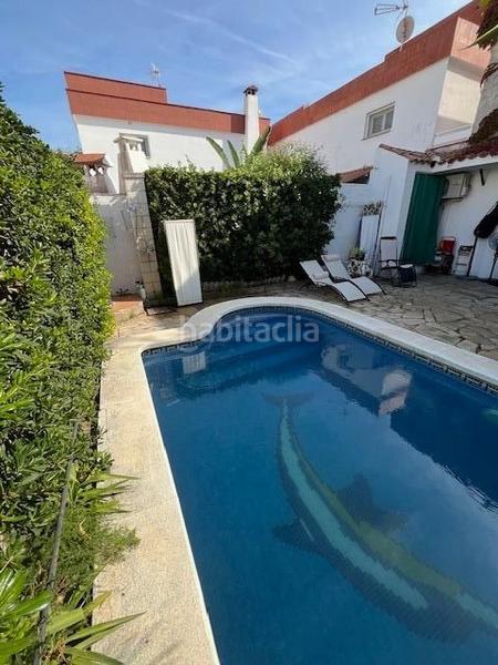 Foto e47ff101-235a-40dd-a4ab-0abc5462fd5e. Casa espectacular casa en segunda linea de mar con piscina!!! en Cubelles