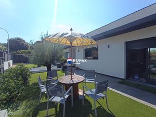 Xalet  De la figuera. Chalet en venta en caldes de montbui