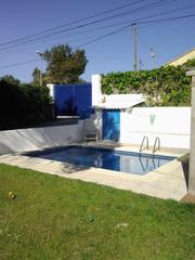 Chalet en Canyelles. Encantador chalet en canyelles con piscina privada y entorno nat