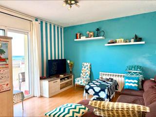 Flat in Ribes Roges. Moderno piso en segunda línea de mar  a solo 1 minuto de la play
