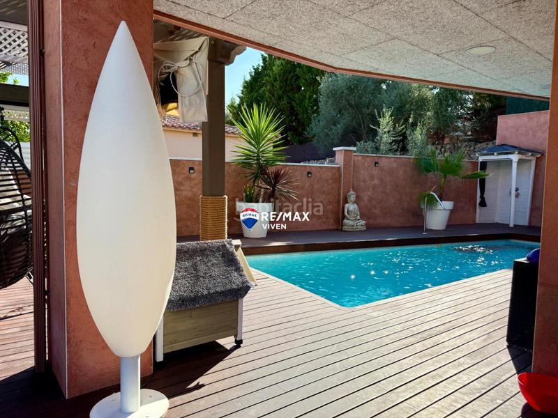 Foto 0d02ff72-c917-4ce1-9087-cae0d84ce515. Xalet amb calefacció aparcament piscina a Cunit residencial Cunit