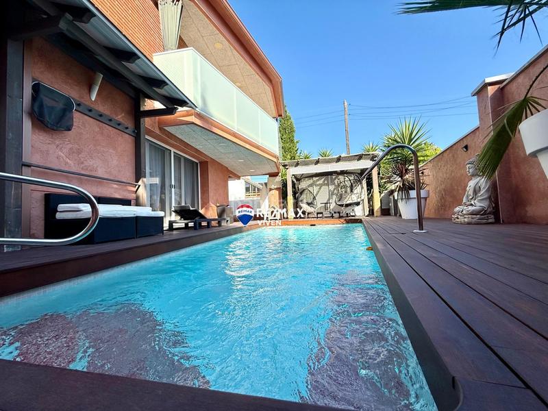 Foto 1864ac12-6d01-4607-a8bb-9998635ca293. Xalet amb calefacció aparcament piscina a Cunit residencial Cunit