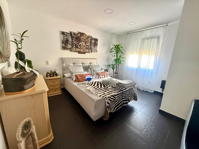 Foto e083c6b8-f4ec-4e6d-9df1-d04b12197a51. Xalet amb calefacció aparcament piscina a Cunit residencial Cunit