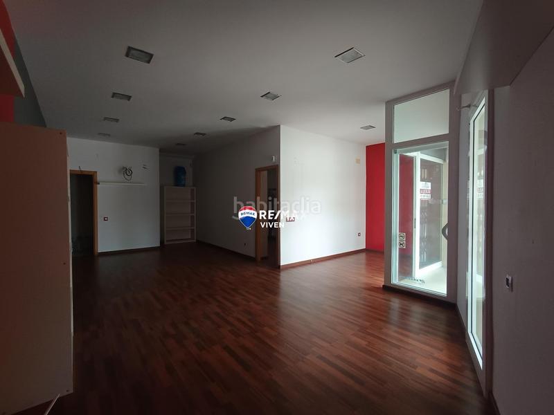 Foto e841d2d8-4f58-41d0-b19a-b7f863331140. Rent business premise in Olivella