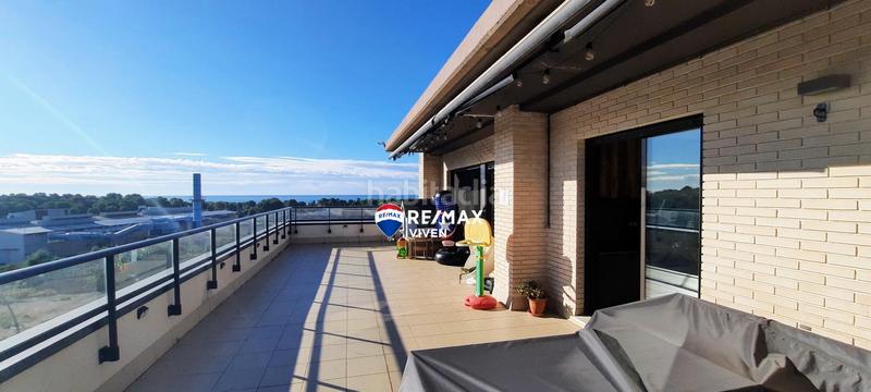 Foto 628d1373-657c-4ccb-85c5-99c5d614398a. Attique avec chauffage parking piscine dans Masia Nova-Solicrup Vilanova i la Geltrú