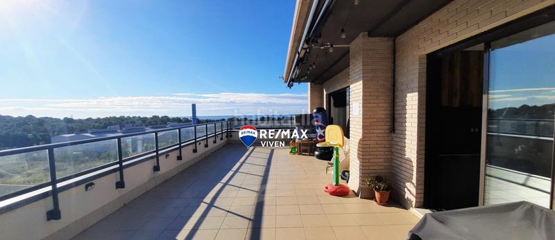 Foto 722a9bbf-09c5-4d70-b9d6-295bb771025b. Attique avec chauffage parking piscine dans Masia Nova-Solicrup Vilanova i la Geltrú