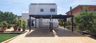 Haus in Canyelles. Reestreno en california, oportunidad