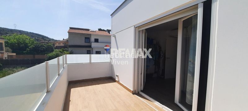 Foto b6246216-9d00-4963-b9c6-468cf6a30809. Casa amb calefacció piscina a Canyelles