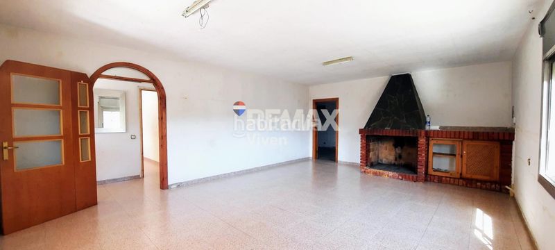 Foto 52dde2b4-4b93-419f-894b-5f11497d1814. Casa amb aparcament a Mas Trader-Corral d´En Tort-Corral d´En Cona Cubelles