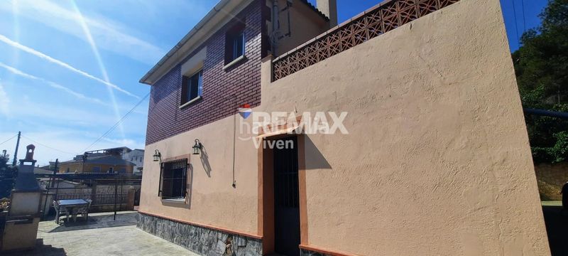 Foto 6b8f4fd9-04b8-4dec-9818-9cf1f729fc00. Casa amb aparcament a Mas Trader-Corral d´En Tort-Corral d´En Cona Cubelles