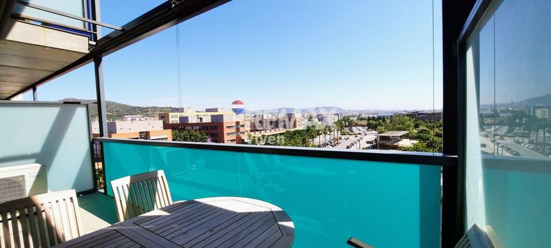 Foto cc9f5bce-735f-4dd3-9e58-fcce0cfaae57. Pis amb aparcament piscina a Vilamarina Viladecans