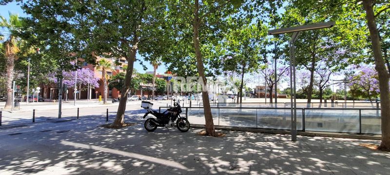 Foto ff4ddb3a-5f7a-4beb-92ac-d86577f9cd71. Pis amb aparcament piscina a Vilamarina Viladecans