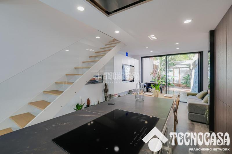 Foto 38df535d-25f9-4097-9d22-17191f5647ae. Casa pareada casa en venta en Sant Andreu de Palomar Barcelona