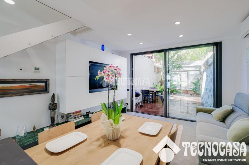 Foto d304c961-5f29-44d4-a54c-087545f57c93. Casa pareada casa en venta en Sant Andreu de Palomar Barcelona