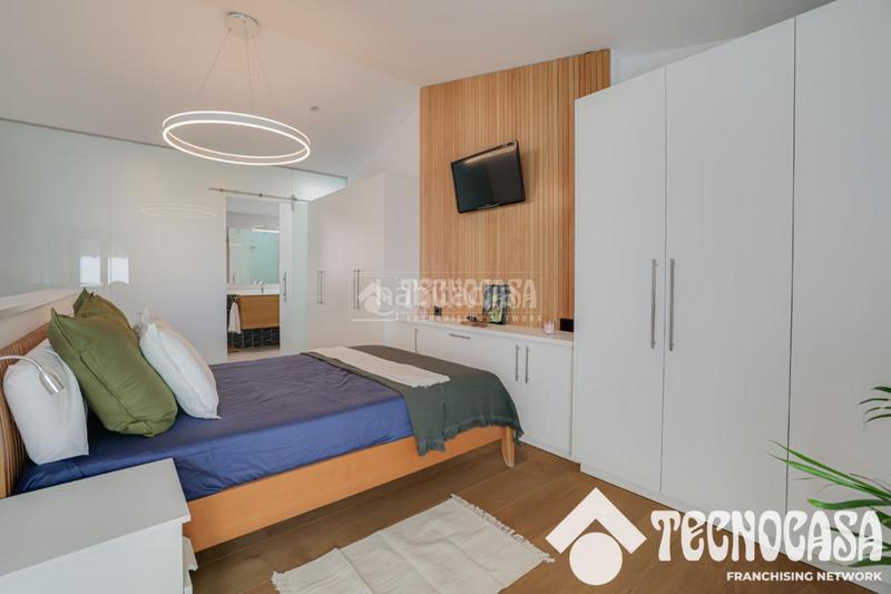 Foto ed75d121-b321-4e80-a389-a1b2e635cb0c. Casa pareada casa en venta en Sant Andreu de Palomar Barcelona