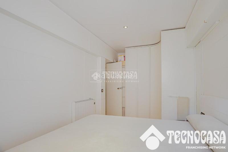 Foto 8ecaf77f-2c8e-476e-bace-aa00bfad9b61. Piso  en venta en Besòs - Maresme Barcelona