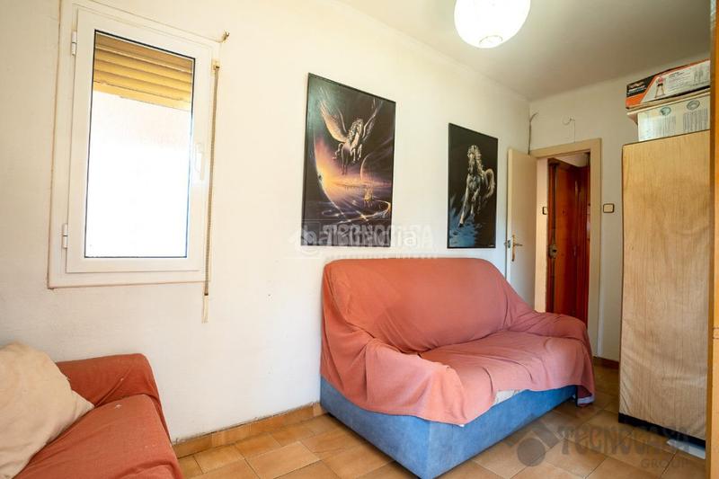 Foto 00661f7f-c8eb-47e5-802d-4770783d48c2. Piso  en venta en Besòs - Maresme Barcelona
