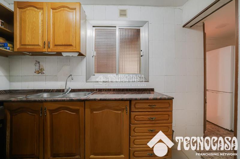 Foto 4daf4793-a8b0-43ee-b753-29167bf44bfe. Pis a Besòs - Maresme Barcelona