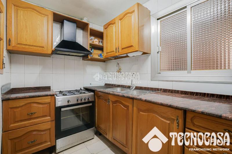 Foto 6803cd33-1a28-4dc2-a0b9-659782e7b9ea. Pis a Besòs - Maresme Barcelona