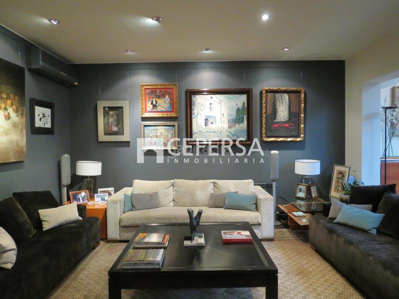 Foto 53f64f67-a0ad-40cf-8023-309c03543c0e. Casa con riscaldamento parcheggio in Tres Torres Barcelona