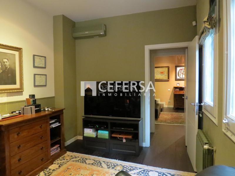 Foto 992b082d-52d0-4804-8e5c-df91247f9120. Casa con riscaldamento parcheggio in Tres Torres Barcelona