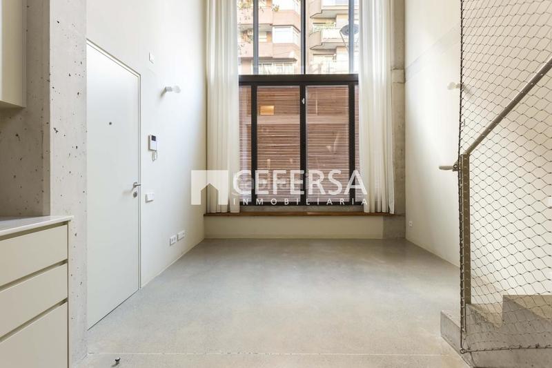 Foto 6e159d1c-5b2d-4836-a0b7-a3135ce62070. Planta baixa amb calefacció a Sagrada Família Barcelona