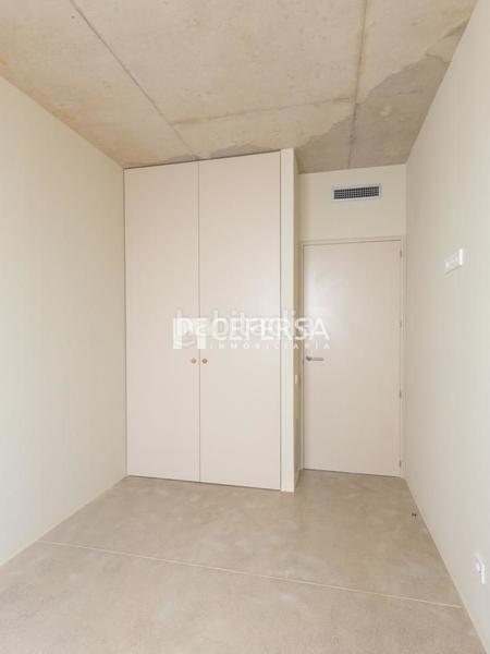 Foto 7558dded-9db0-48e0-973b-3262f75c0f4d. Planta baixa amb calefacció a Sagrada Família Barcelona