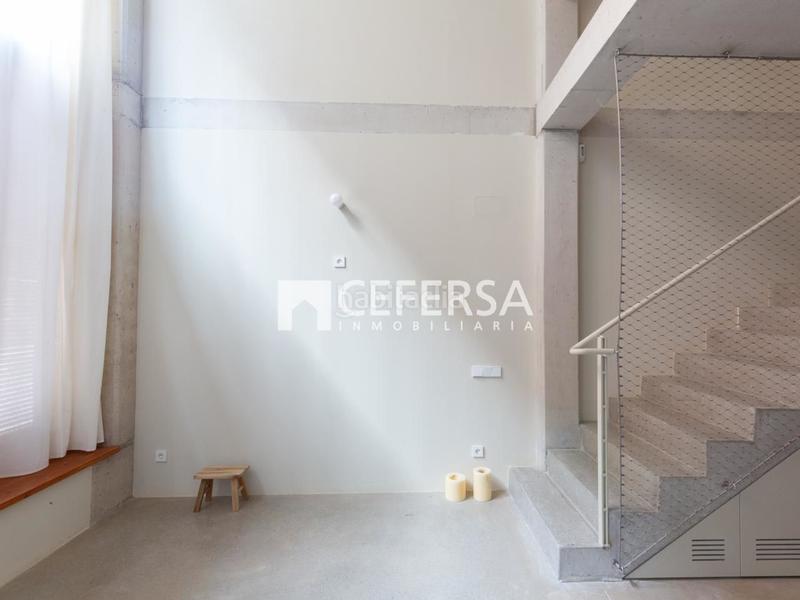 Foto de117be4-a914-434f-aa19-1b62059881ca. Planta baixa amb calefacció a Sagrada Família Barcelona