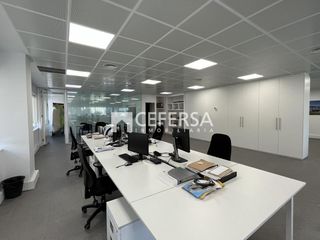 Lloguer Oficina  De l'hospitalet. Amplias oficinas reformadas en parque empresarial citypark en co
