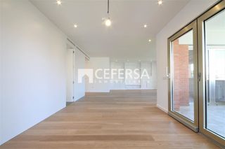 Affitto Appartamento in Tres Torres. Exclusivo piso con reforma de elevada calidad y diseño en zona c