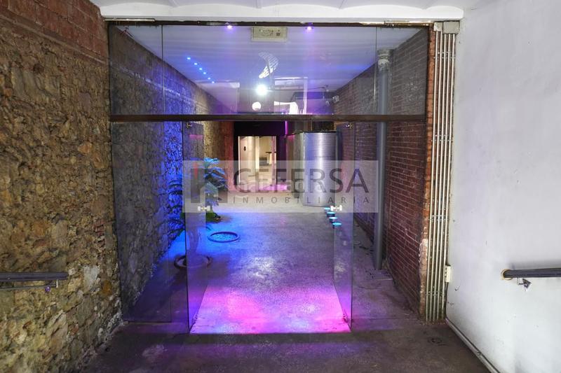 Foto 38bfafb1-e05e-4b45-88c1-966333999a76. Local comercial  en venta en balmesparis en Barcelona