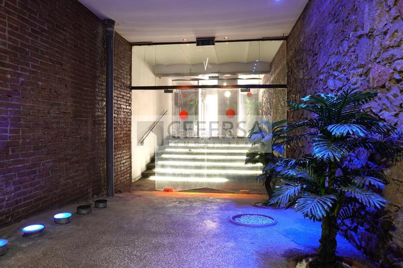 Foto 6c15d593-6d0c-4ff0-b223-378e39d58a02. Local comercial  en venta en balmesparis en Barcelona