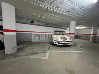 Aparcament cotxe  Carrer de pau alcover. Plaza de aparcamiento en venta en pau alcover