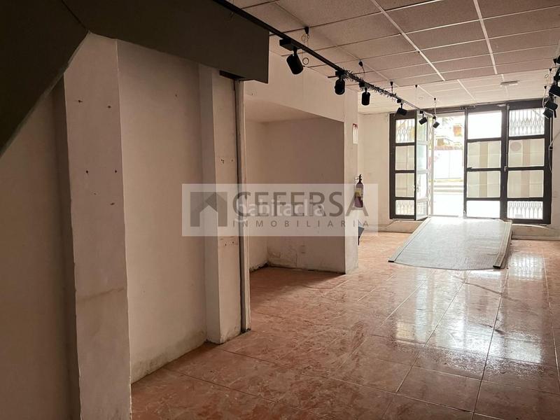 Foto 259d3781-67f1-4c87-ab97-a57dee477554. Local comercial a Centre Sant Joan Despí