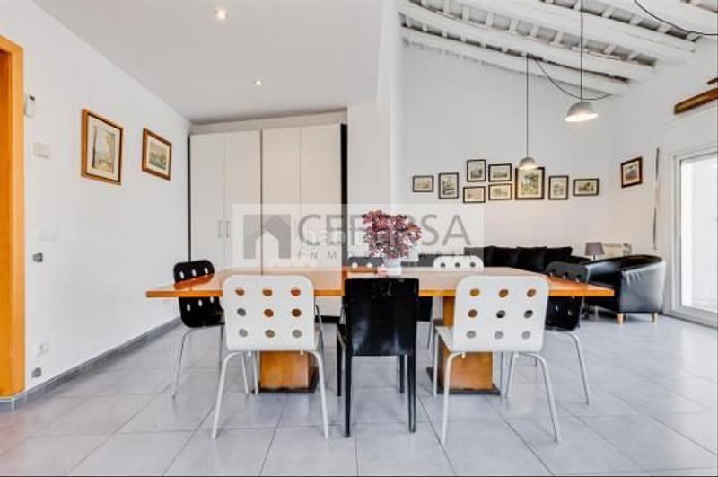 Foto 0cde611f-f150-4492-bb12-f2c9da3f4e8a. Casa  unifamiliar con licencia turística y locales comerciales en ubicación inmejorable del passeig en Blanes