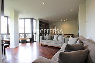 Location Appartement  De pedralbes. Magnífico piso alto soleado en zona de pedralbes.