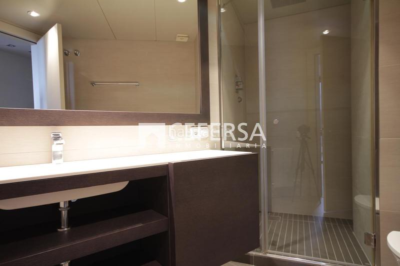 Foto 2e117d9d-036b-4381-9920-e22e16e3f37e. Lloguer pis amb calefacció aparcament a Pedralbes Barcelona