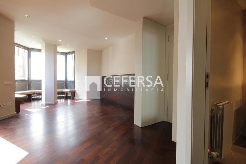 Foto 9d8e0c21-cbc5-42e2-bbd4-ce40b59427c9. Lloguer pis amb calefacció aparcament a Pedralbes Barcelona