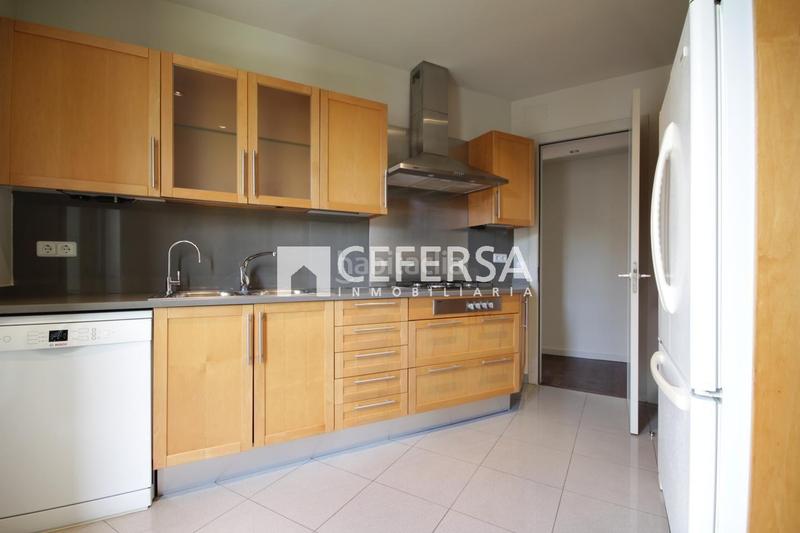 Foto 26f18f96-89cb-46cd-9a2e-a34c779e21b6. Location appartement avec chauffage parking dans Pedralbes Barcelona