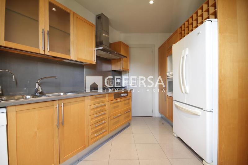 Foto ed2150a2-60a6-489d-8173-ef0c7cc7f52a. Rent flat with heating parking in Pedralbes Barcelona