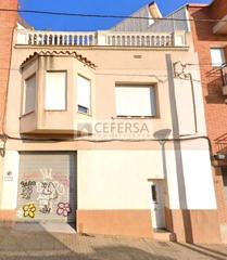Edifici  Carrer de mascaró. Edificio en rentabilidad en calle céntrica de hortaguinardó