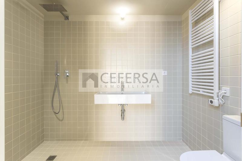 Foto 4de4b171-8e0f-4fa3-8b63-dcc8fa0a7156. Planta baja espectacular dúplex con jardín privado en edificio de obra nueva en sagrada familia en Barcelona